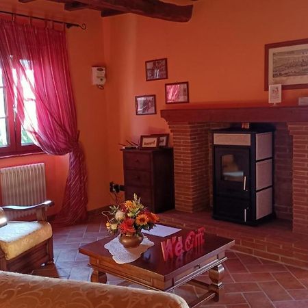 Bed and Breakfast La Collina Dei Franchi Camporgiano Экстерьер фото